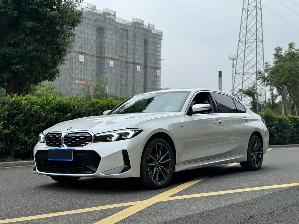 BMW 3 Series — фото 1