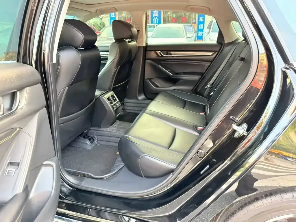 Honda Accord 2022 из CN, фото 6