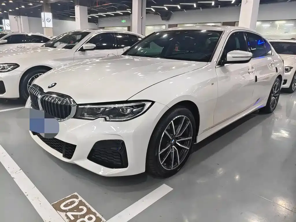 BMW 3 Series — фото 1