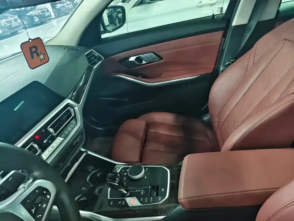 BMW 3 Series — фото 10