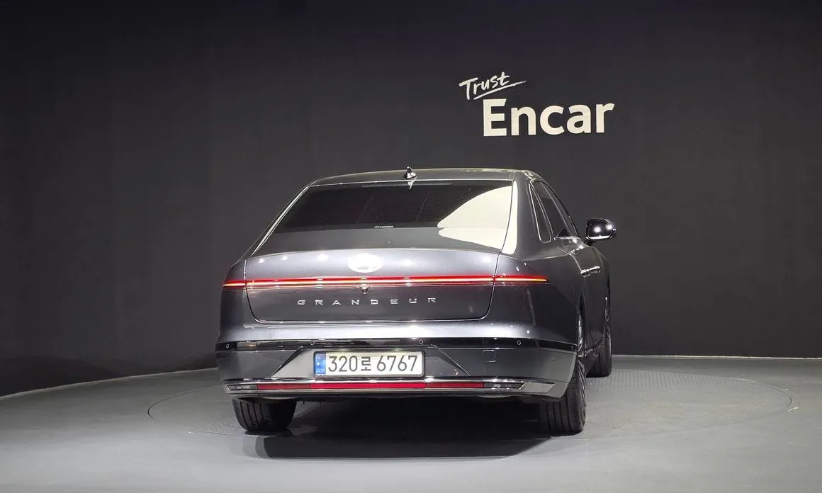 Hyundai Grandeur 2023 из KR, фото 2