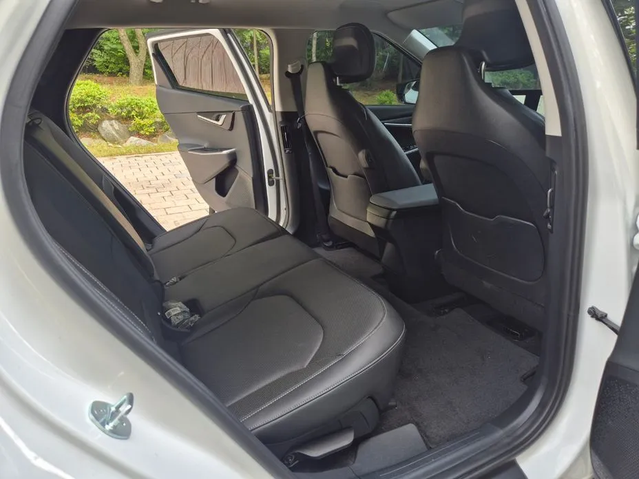 Kia EV6 2023 из KR, фото 9