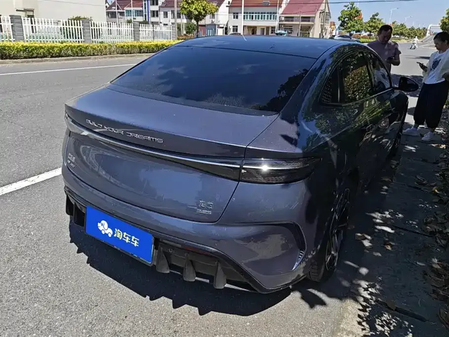 BYD Seal — фото 2