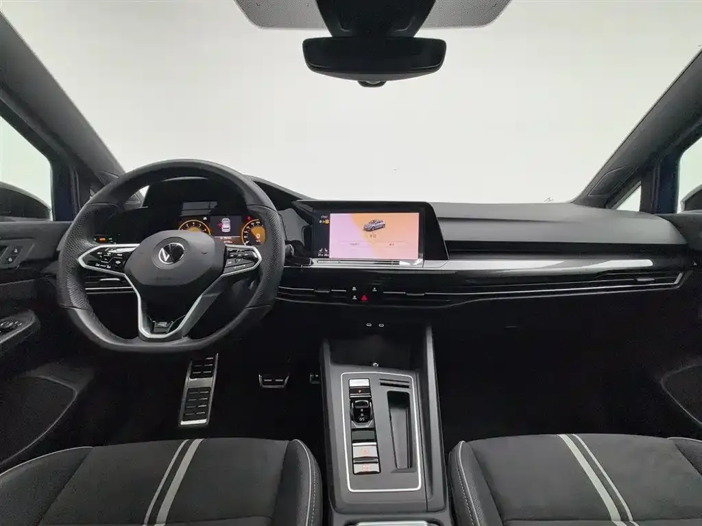 Volkswagen Golf 2021 из CN, фото 6