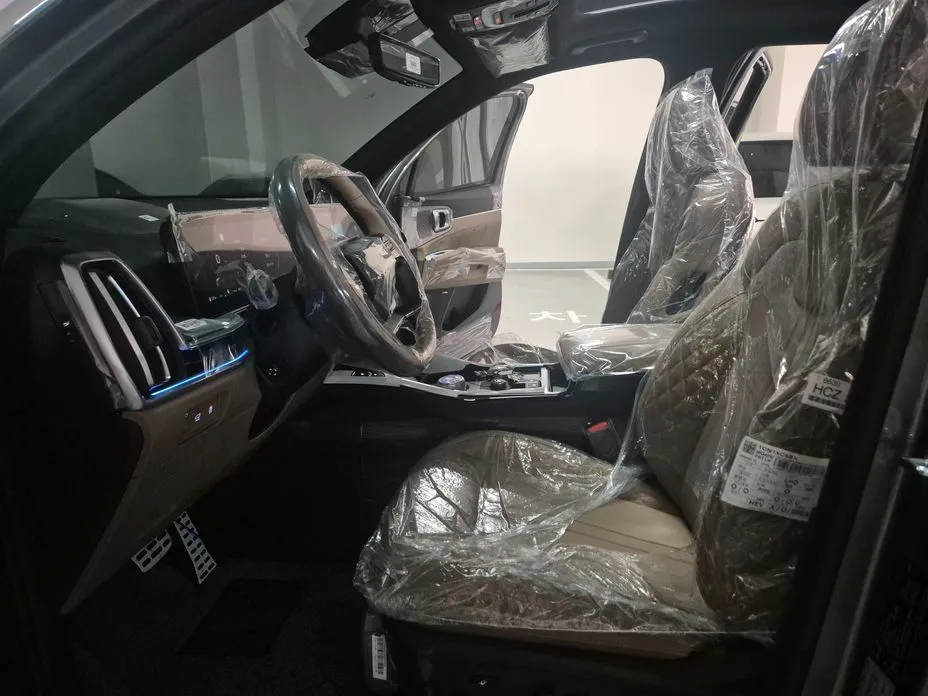 Kia Sorento — фото 10