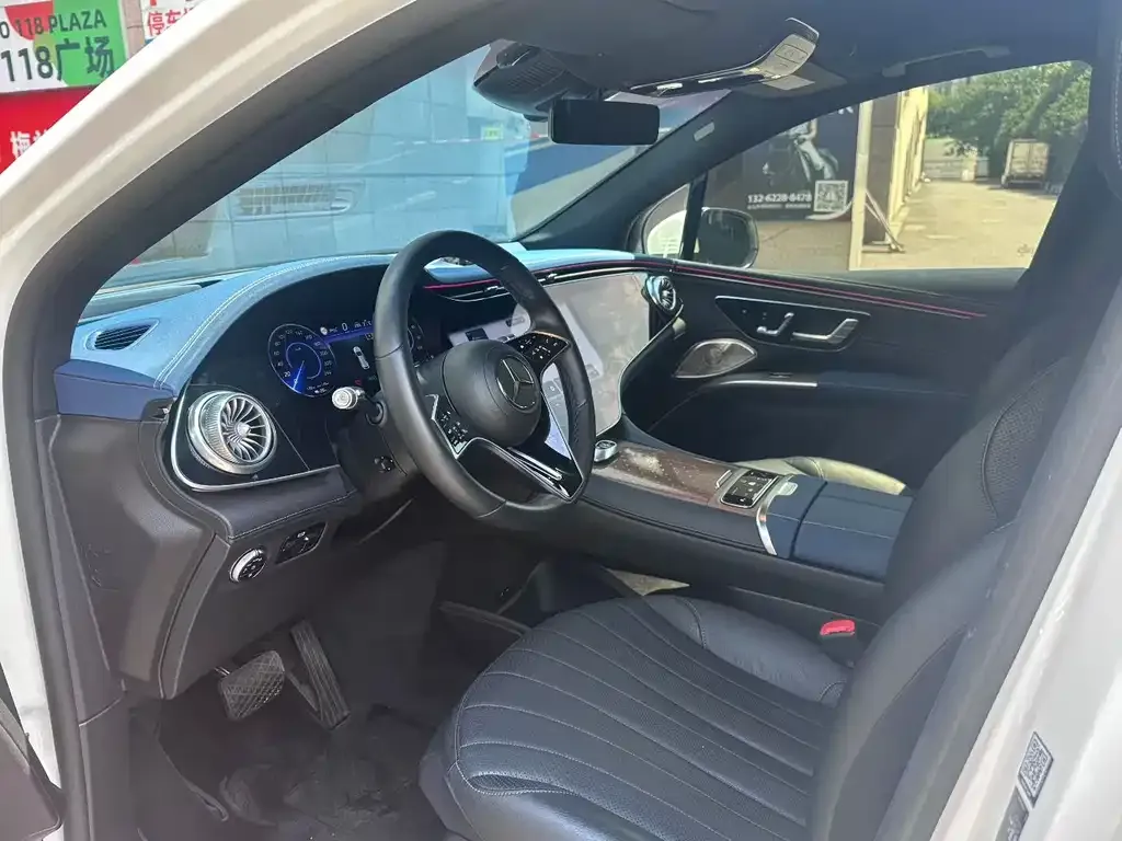 Mercedes-Benz EQS SUV 2025 из CN, фото 4