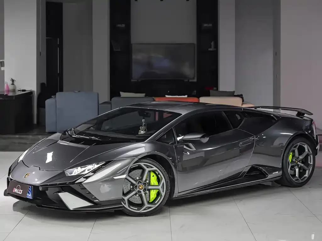 Lamborghini Huracan — фото 1