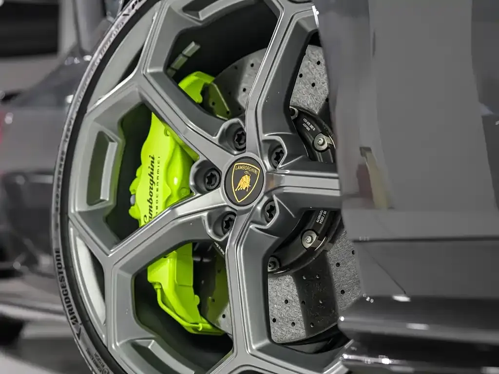 Lamborghini Huracan — фото 9