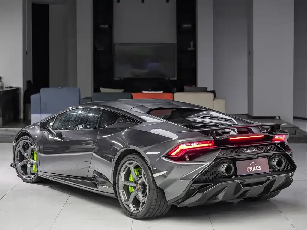 Lamborghini Huracan — фото 7