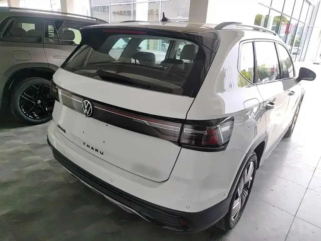 Volkswagen Tharu — фото 2
