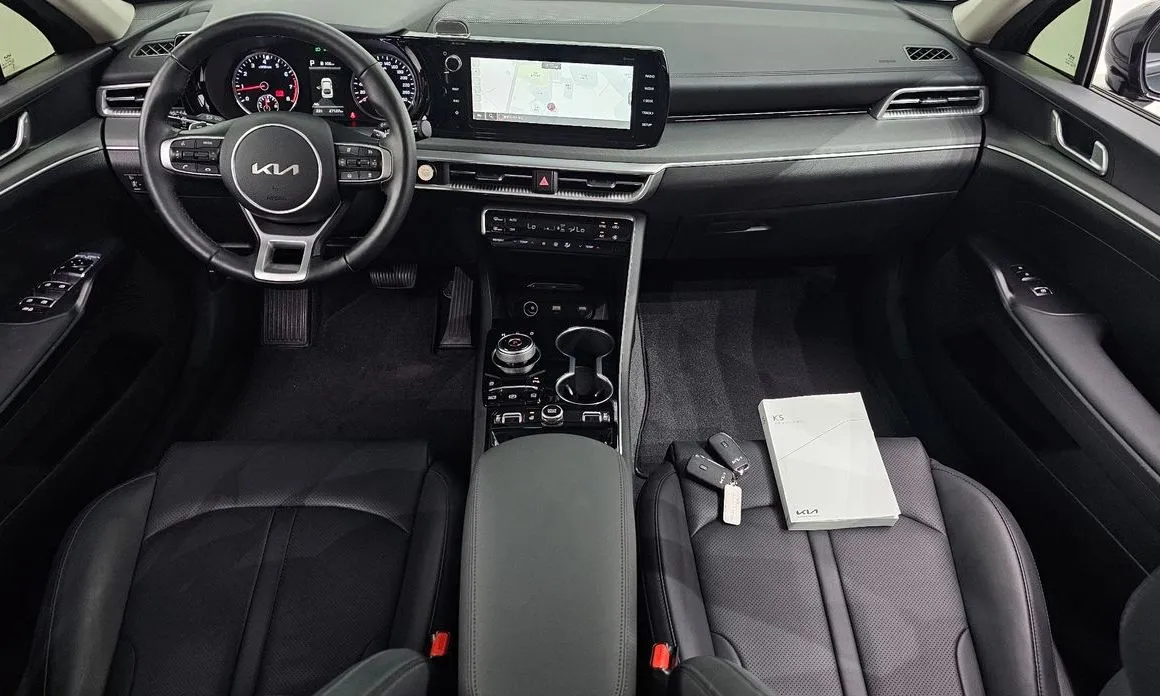 Kia K5 2023 из KR, фото 3