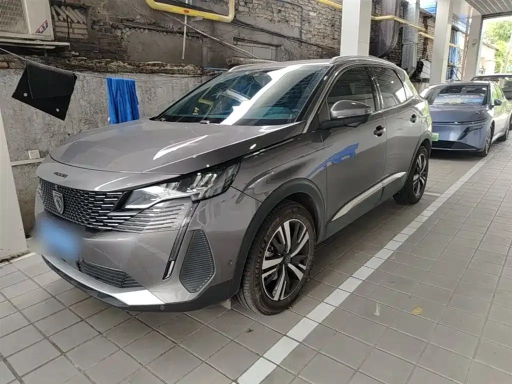 Peugeot 4008