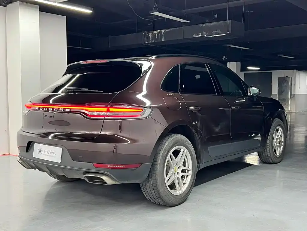 Porsche Macan — фото 6