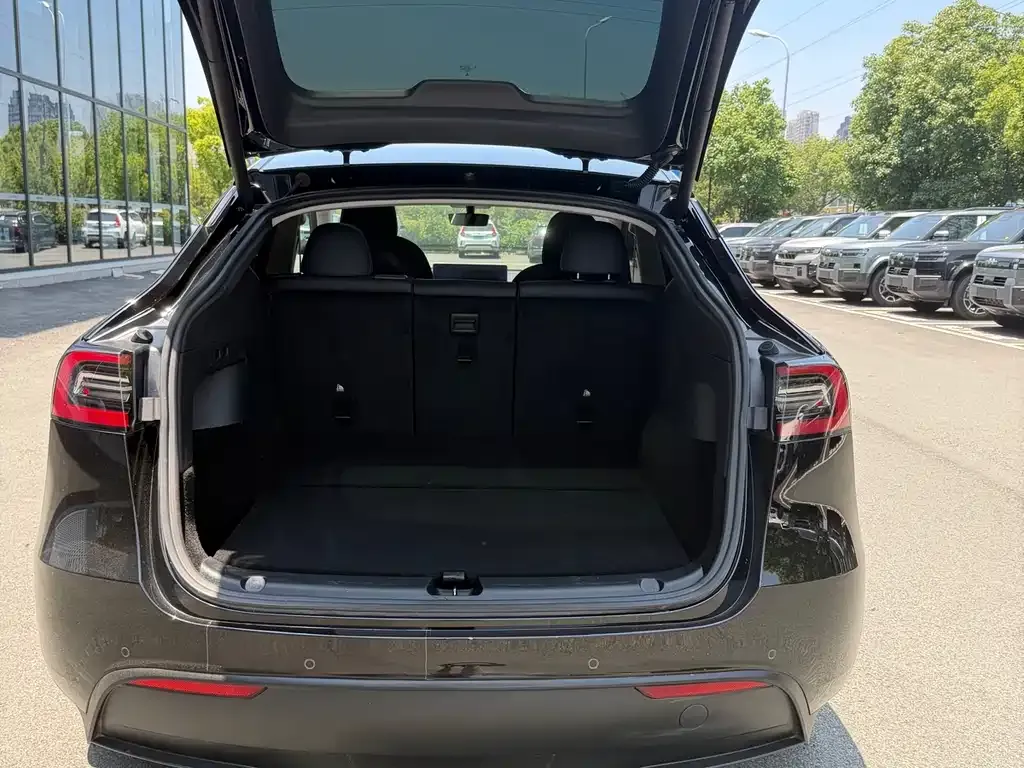 Tesla Model Y 2022 из CN, фото 7
