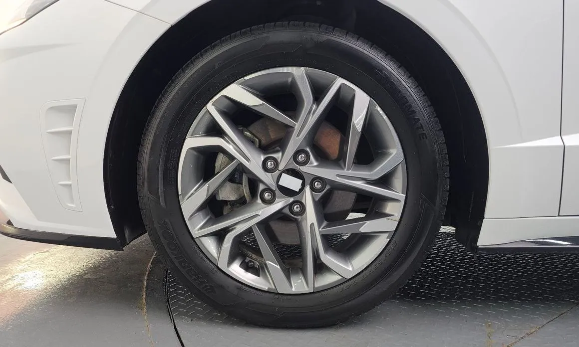 Hyundai Sonata 2023 из KR, фото 8