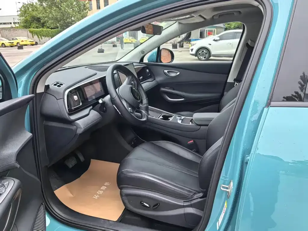 BYD Hiace 05 EV — фото 6