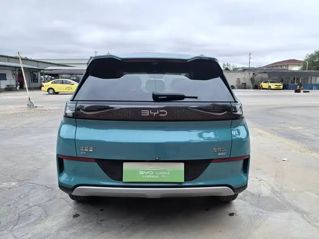 BYD Hiace 05 EV — фото 4