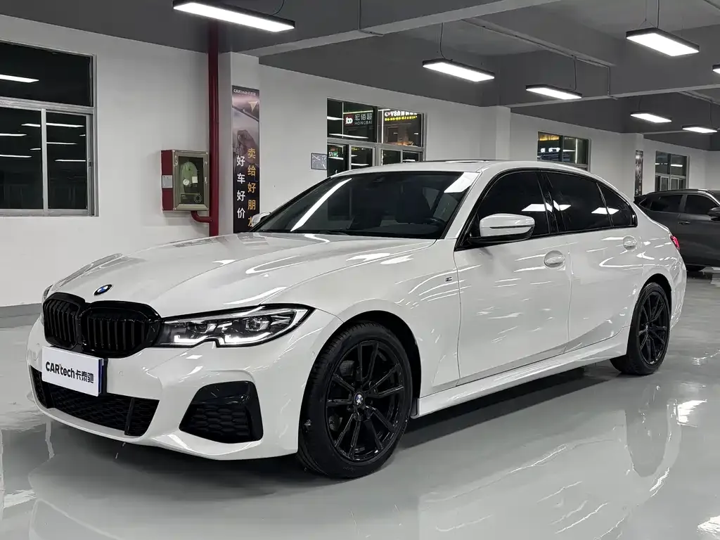 BMW 3 Series — фото 1