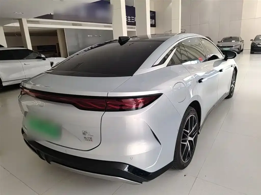 BYD Han L 2025 из CN, фото 9