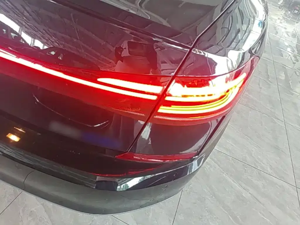 Volkswagen 帕萨特插电混动 — фото 4