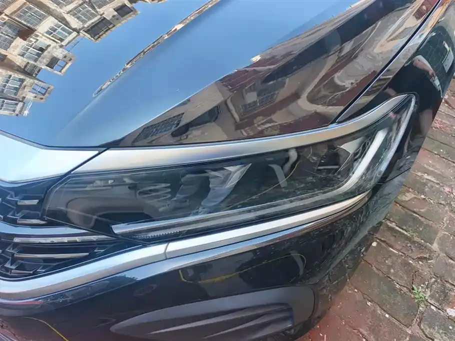 Volkswagen Passat — фото 4