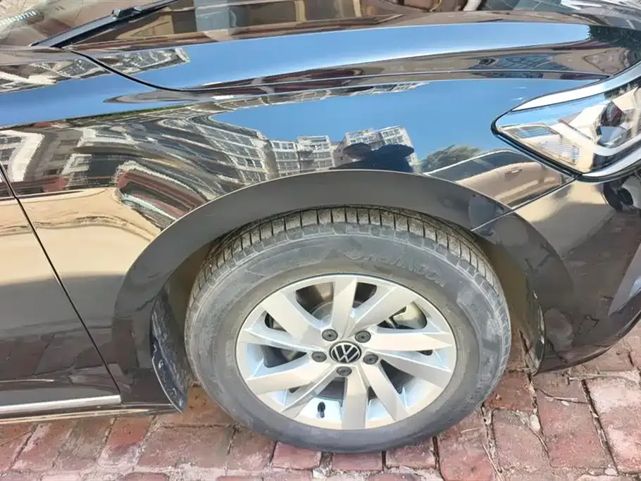 Volkswagen Passat — фото 7