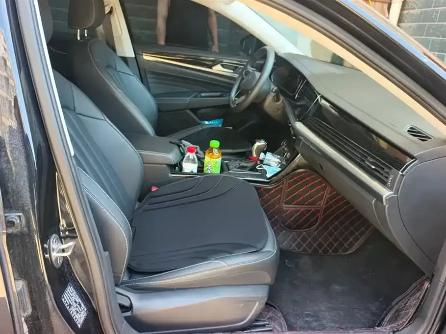 Volkswagen Passat — фото 6