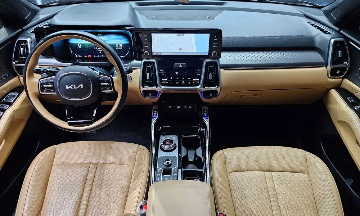 Kia Sorento — фото 6