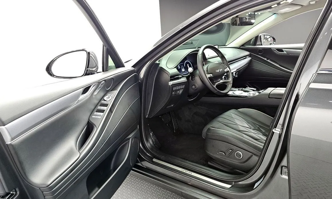 Genesis G80 — фото 10