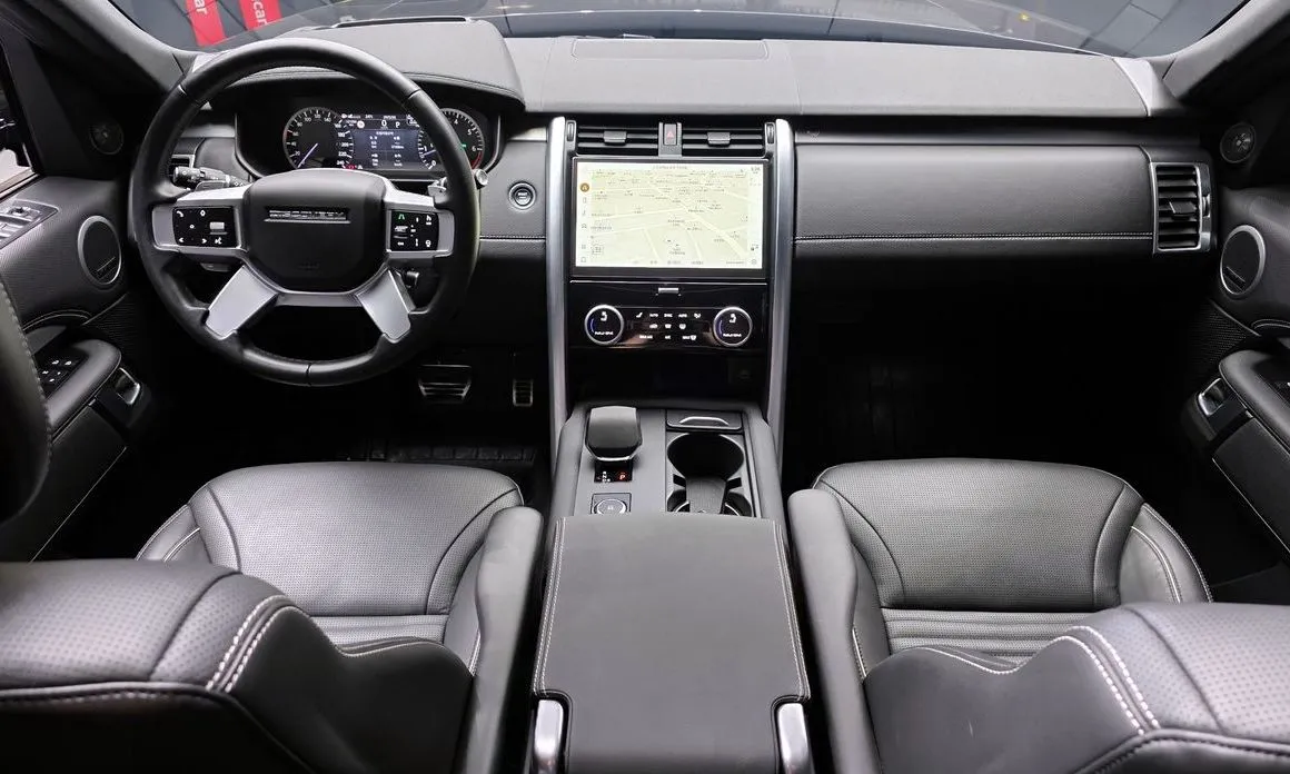 Land Rover Discovery 2023 из KR, фото 7