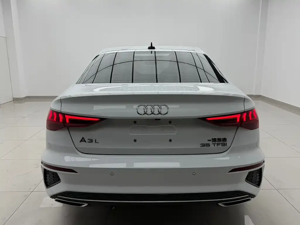 Audi A3 — фото 3