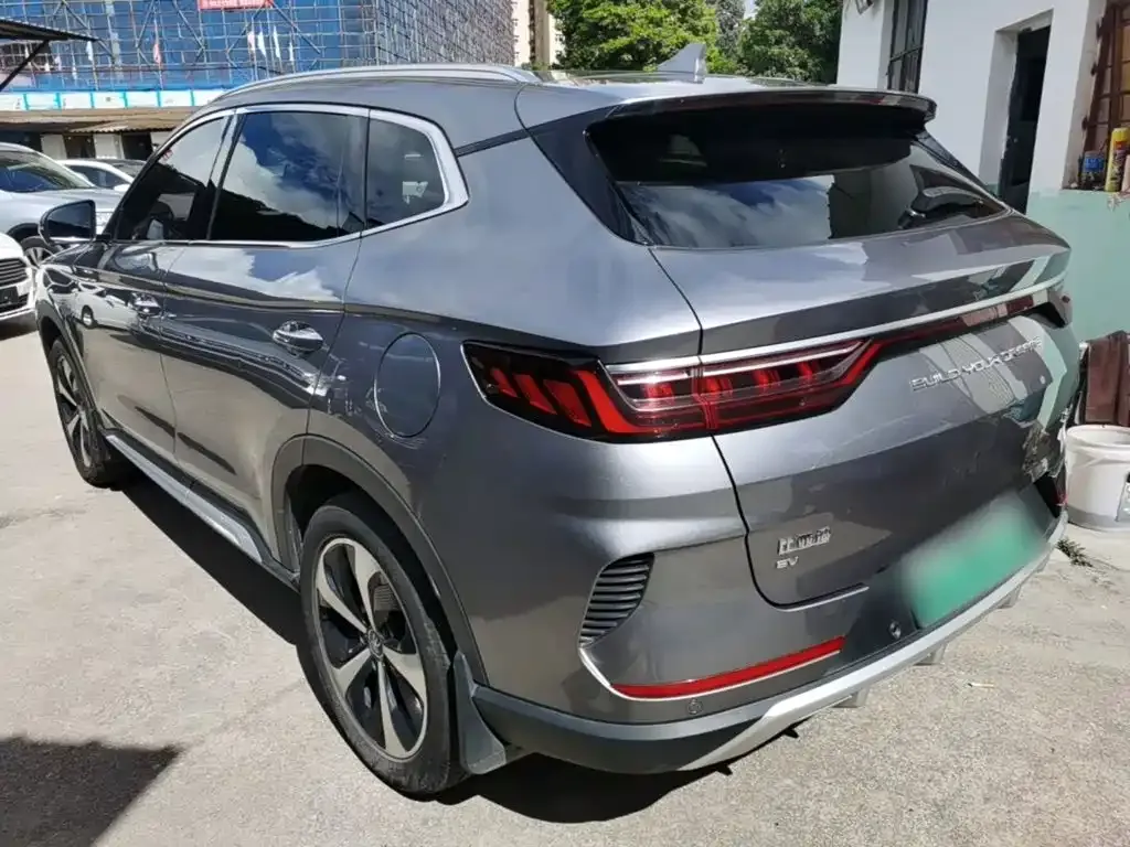 BYD PLUS New Energy — фото 6