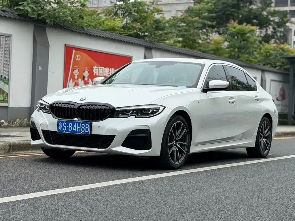 BMW 3 Series — фото 1