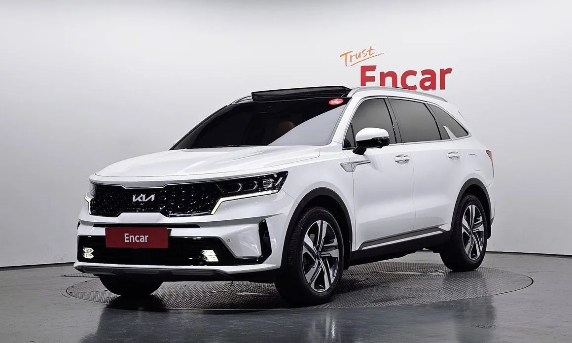 Kia Sorento — фото 1