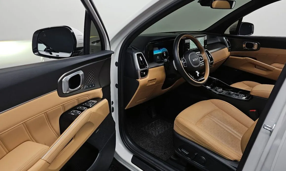 Kia Sorento — фото 10