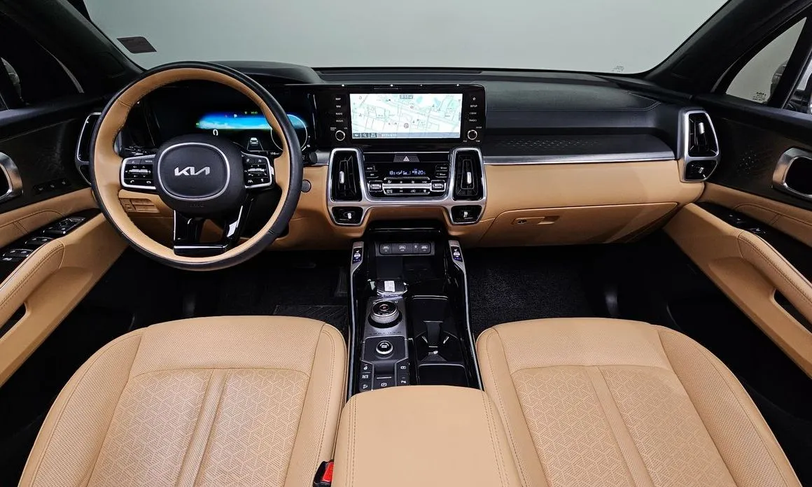Kia Sorento — фото 7