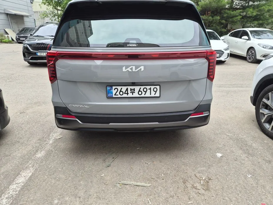 Kia Carnival 2025 из KR, фото 7