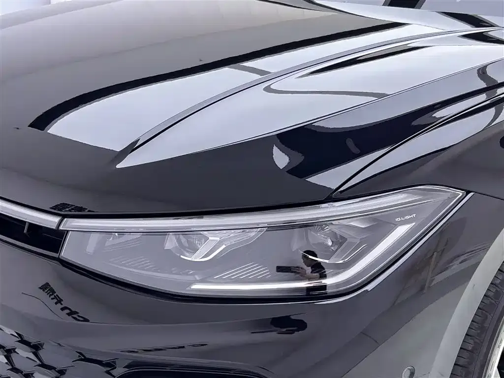 Volkswagen Passat — фото 10