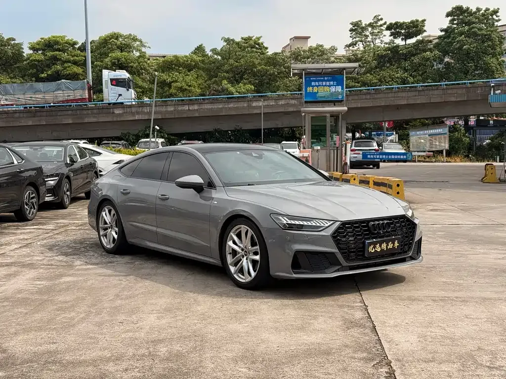 Audi A7 — фото 9