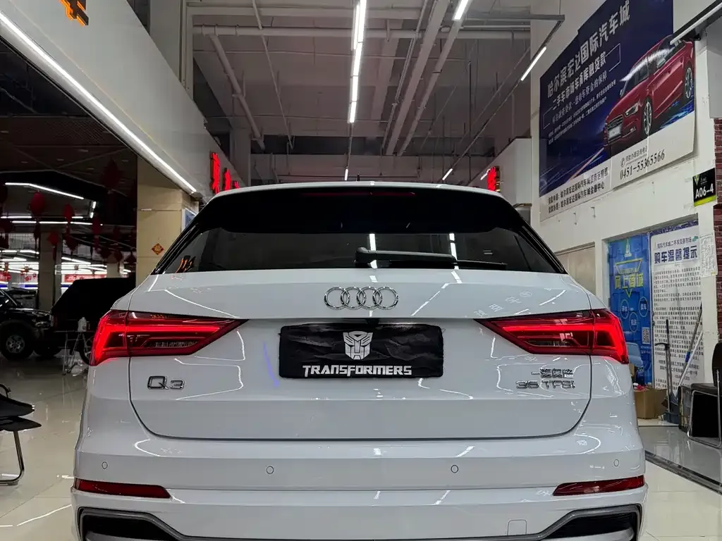 Audi Q3 — фото 3