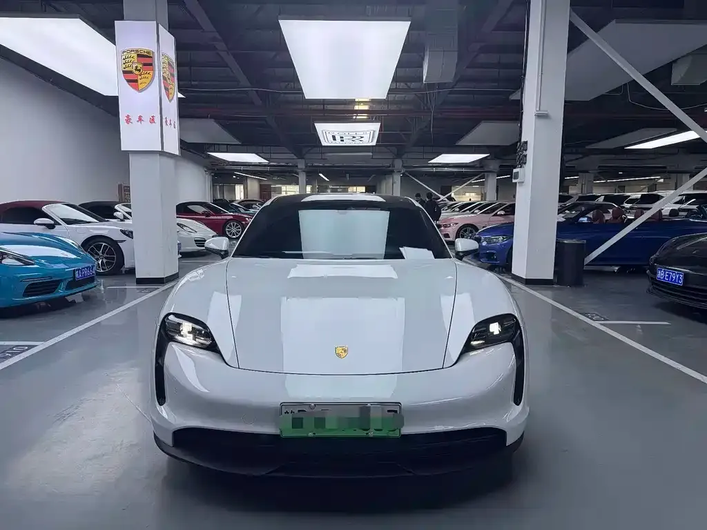 Porsche Taycan 2021 из CN, фото 9