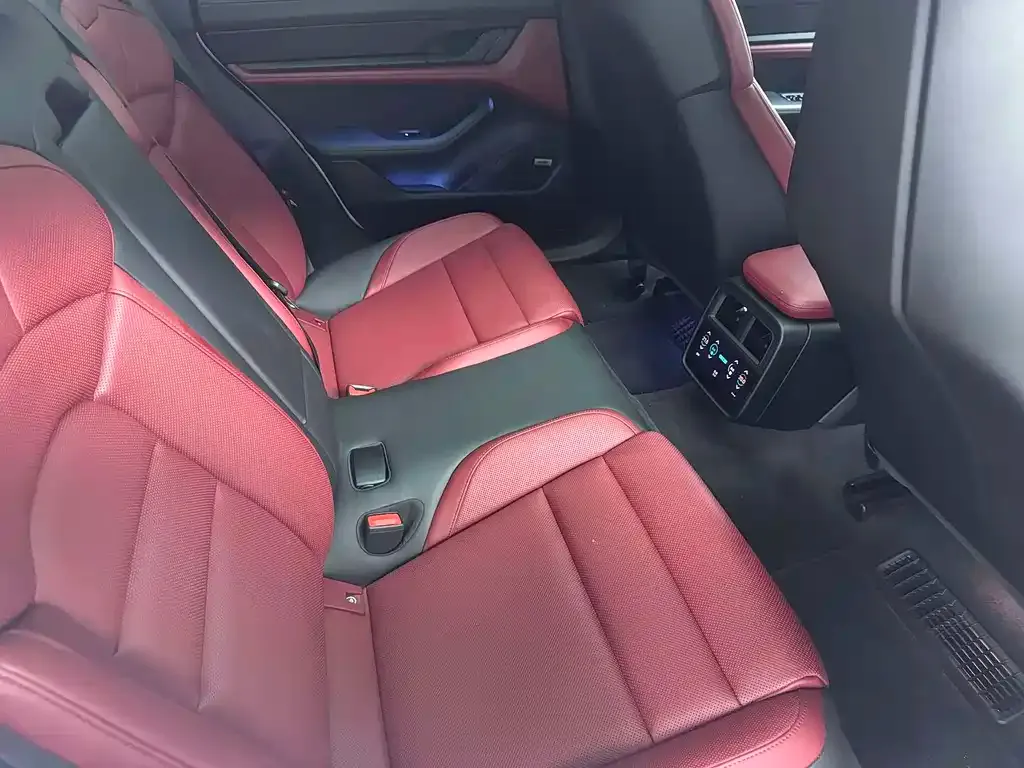 Porsche Taycan 2021 из CN, фото 6