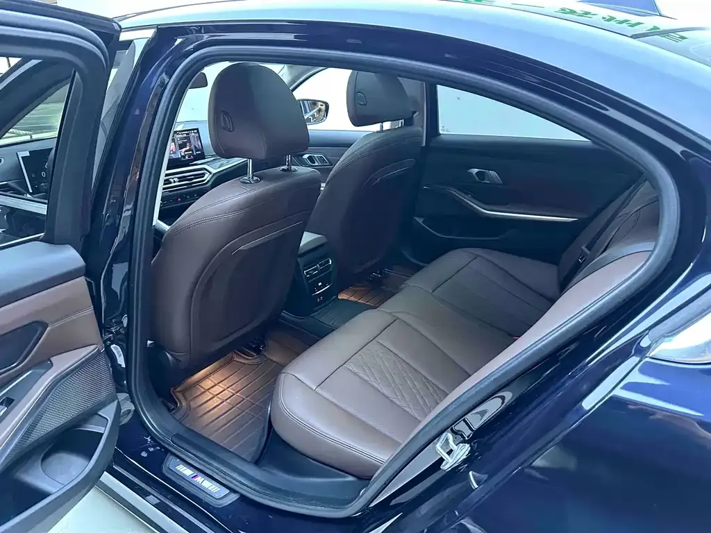 BMW 3 Series — фото 10