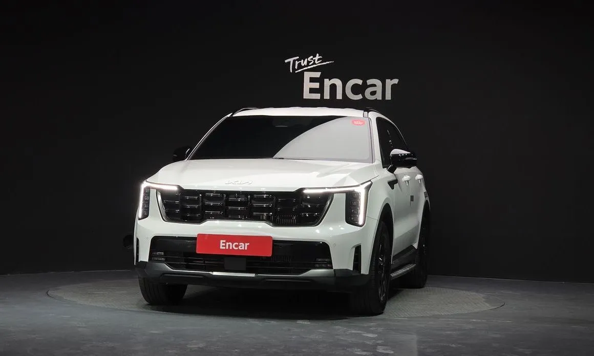 Kia Sorento — фото 7