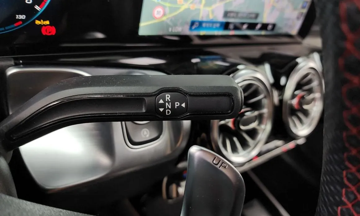 Mercedes-Benz GLB-Class 2022 из KR, фото 3