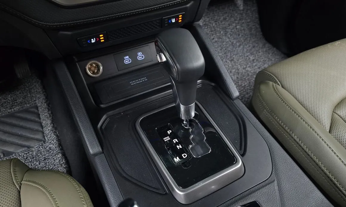 KG Mobility (Ssangyong) Rexton 2025 из KR, фото 9