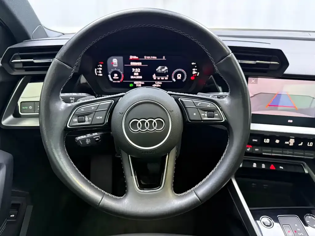 Audi A3 — фото 9