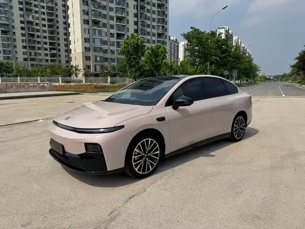 Leapmotor B01