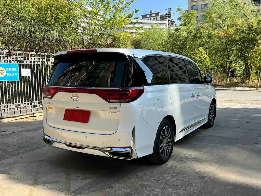 GAC Motor Trumpchi M8 — фото 10