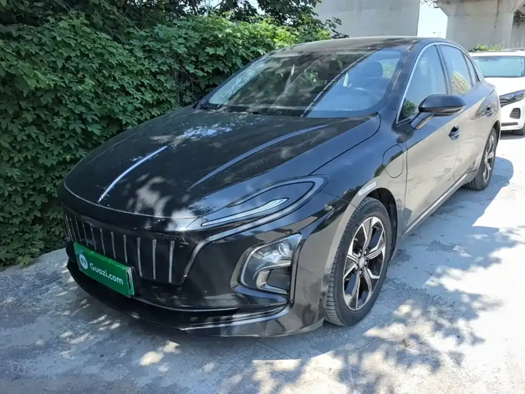Hongqi E-QM5 — фото 7